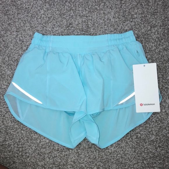 lululemon athletica Pants - NWT Lululemon Hotty Hot 2.5” Short in Blue Glow
